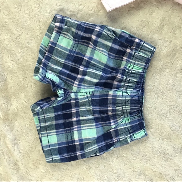 Carter’s Plaid Shirt & Shorts Set Size 9 Months - Picture 4 of 6